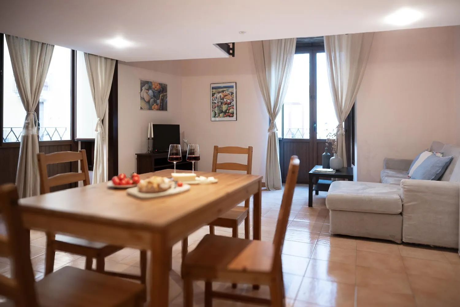 Etna Home location